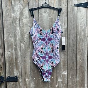 B.Swim Island Blossom Black Lani One Piece Swimsuit,Size Medium,NWT